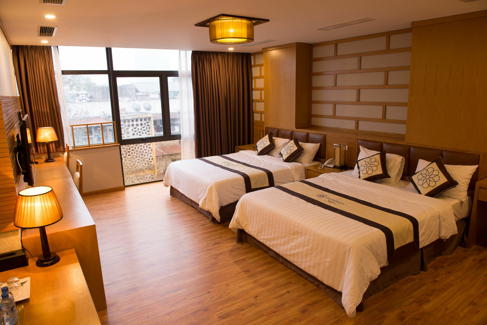 Sinh Plaza Hotel Ханой Екстериор снимка